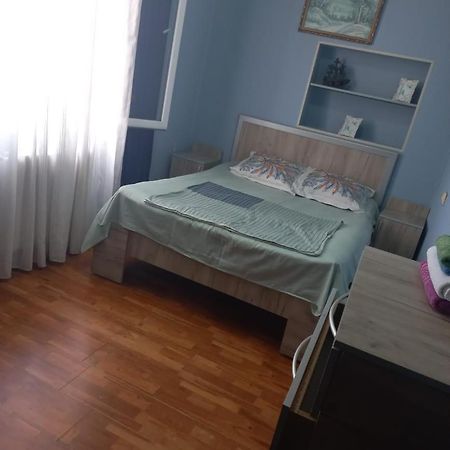 Квартира У Старого Бульвара Batumi Eksteriør billede