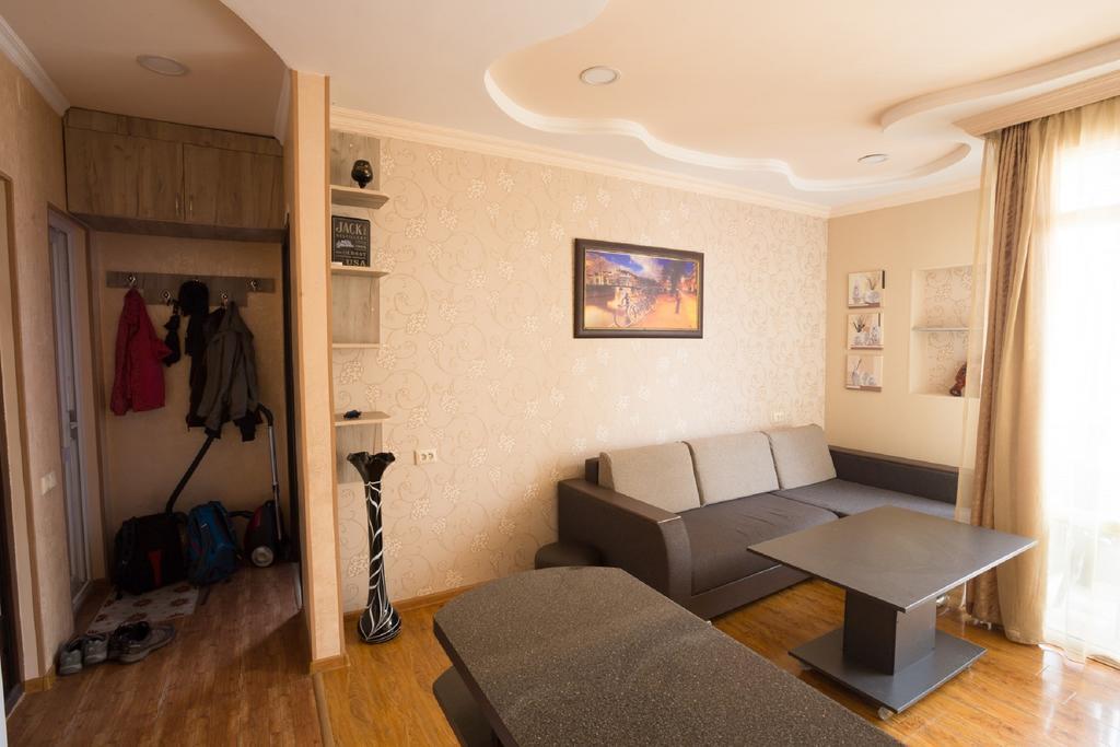 Квартира У Старого Бульвара Batumi Eksteriør billede
